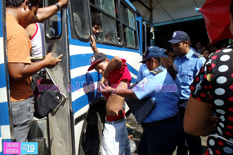 polic&iacute;a_mercados